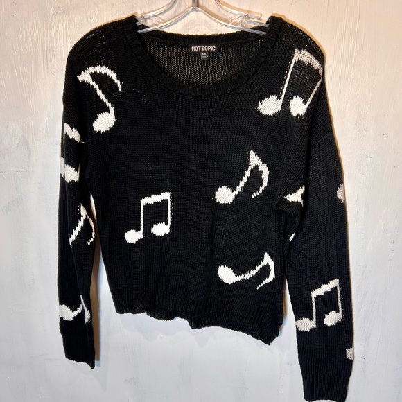 Hot Topic Sweaters - Hot Topic music notes black and white sweater